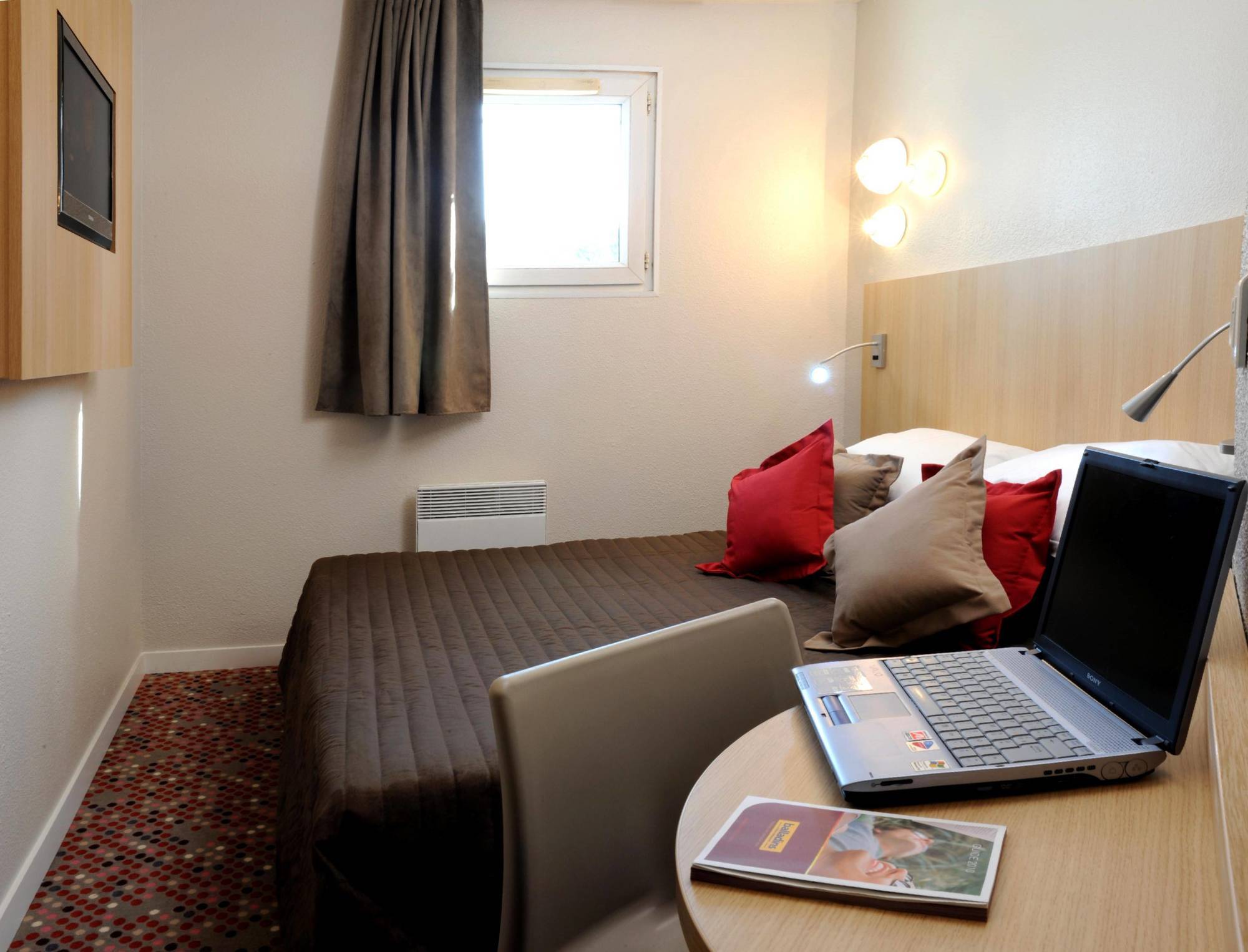 Welcomotel Les Mureaux Eksteriør billede